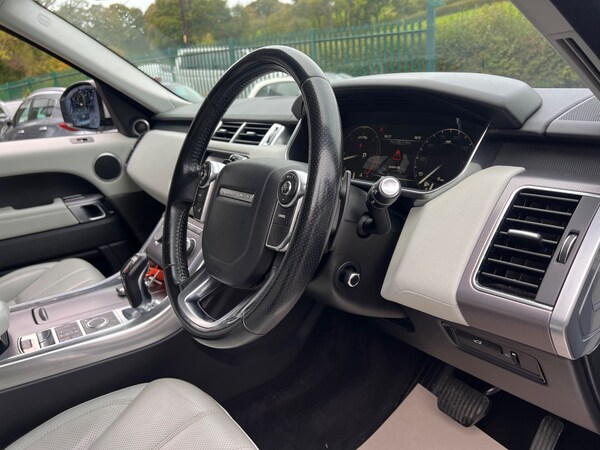 Used Land Rover Range Rover Sport 2014 for sale - 76174147: Photo 10
