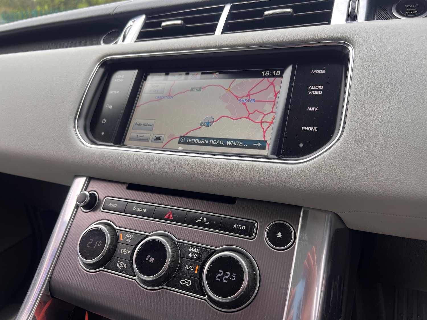 Used Land Rover Range Rover Sport 2014 for sale - 76174147: Photo 15