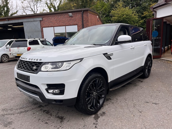 Used Land Rover Range Rover Sport 2014 for sale - 76174147: Photo 4