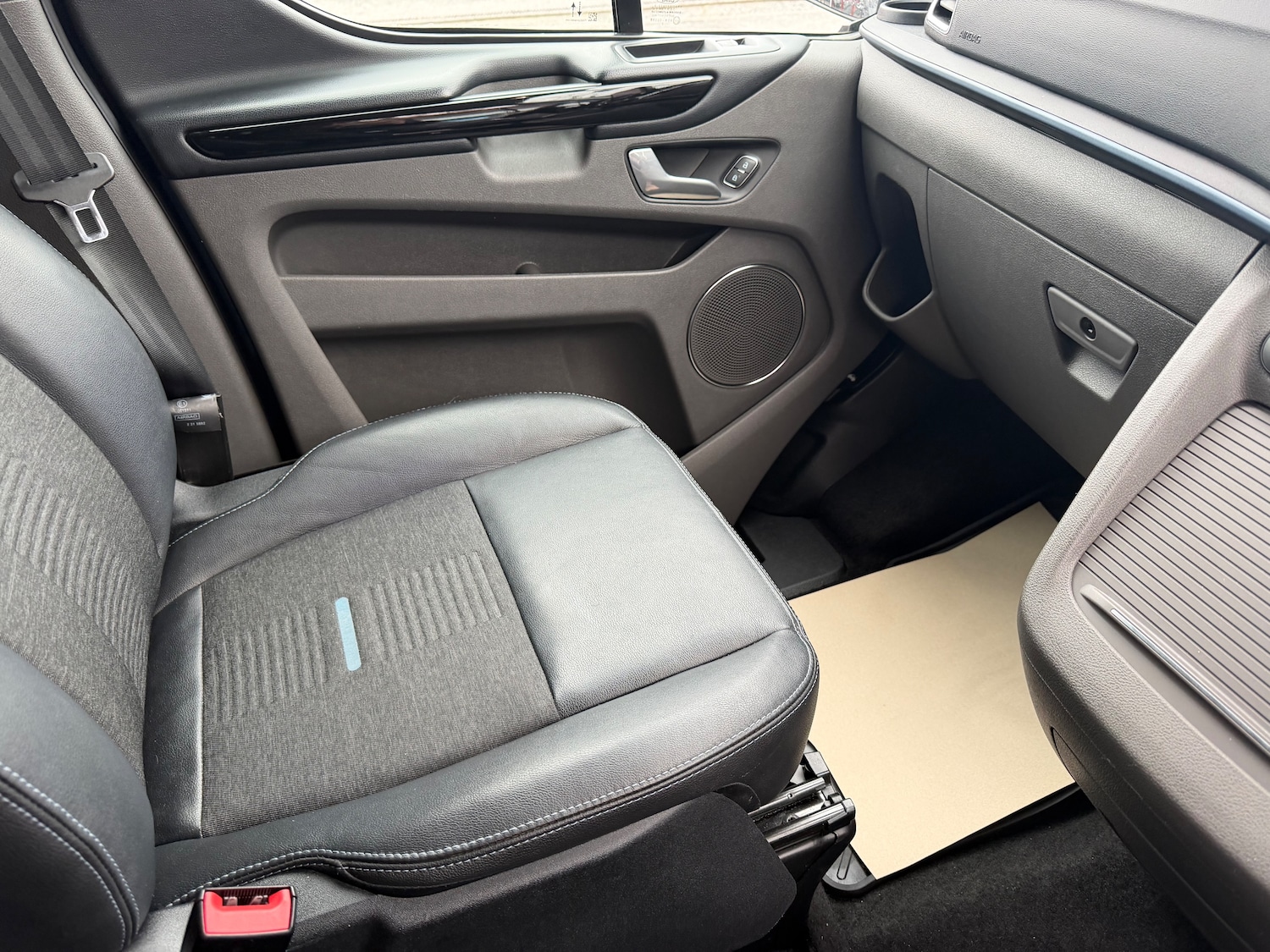 Used Ford Tourneo Custom 2023 for sale - 77187655: Photo 21