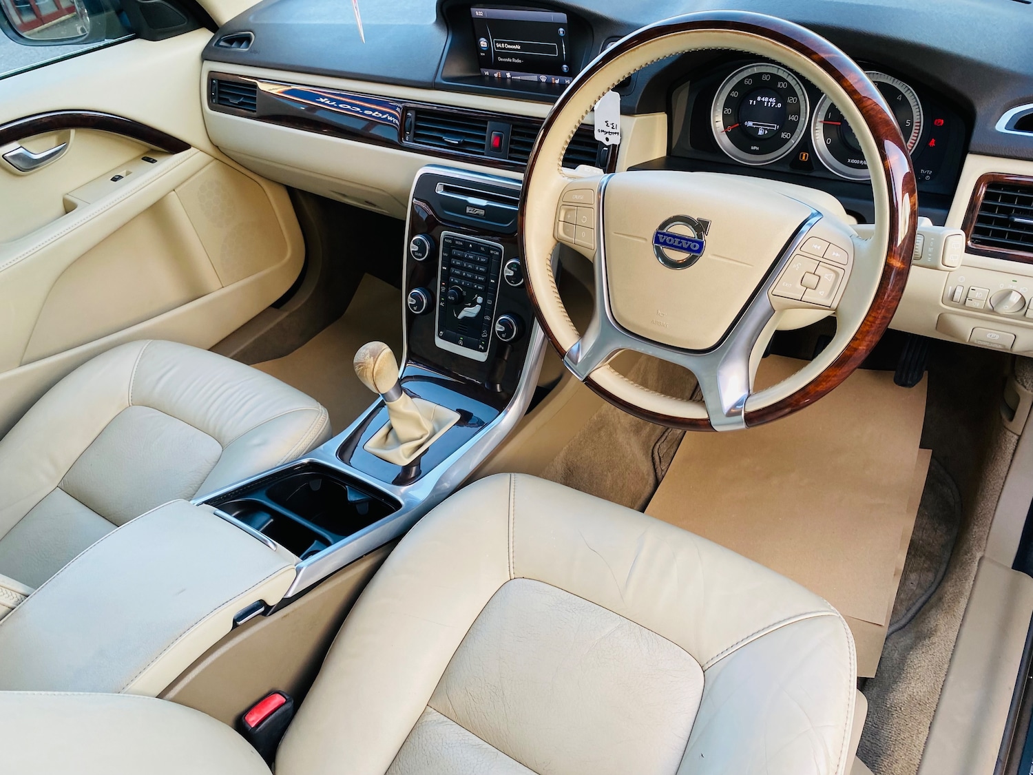 Used Volvo XC70 2012 for sale - 76892350: Photo 14