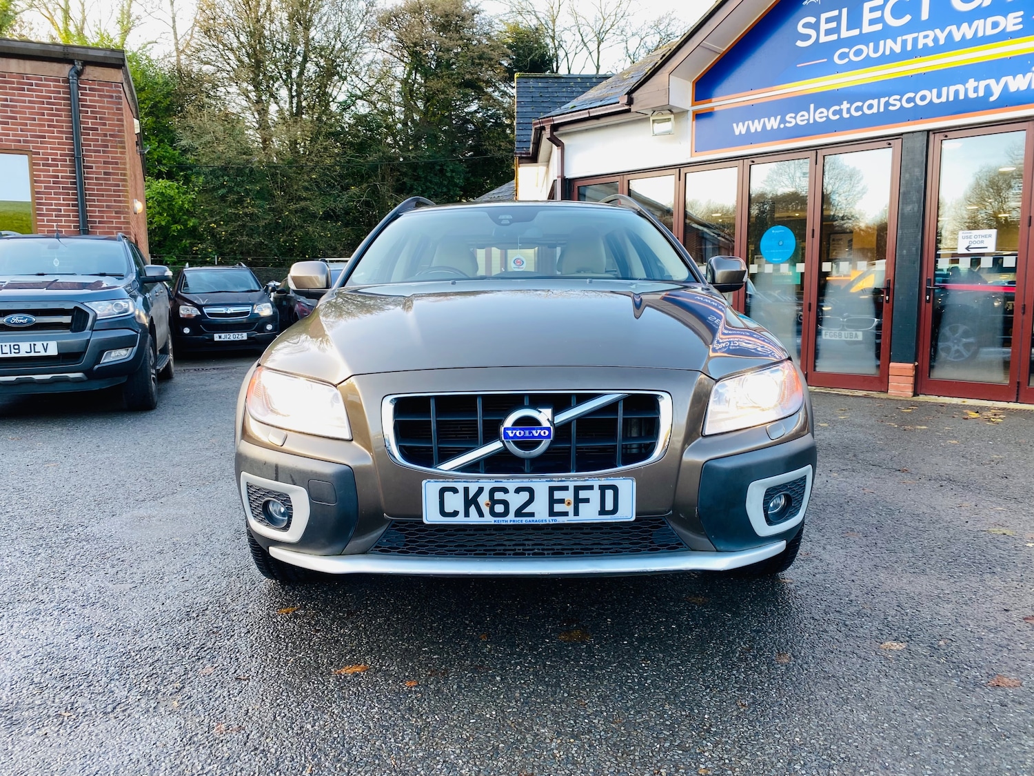 Used Volvo XC70 2012 for sale - 76892350: Photo 3