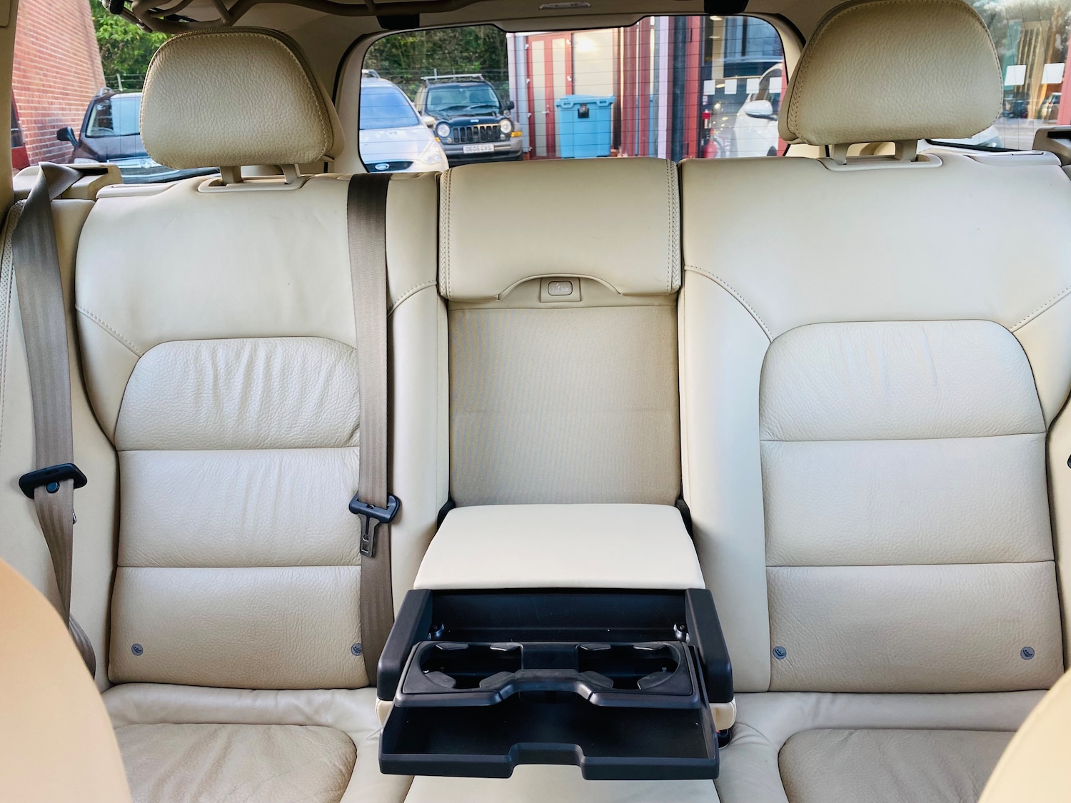 Used Volvo XC70 2012 for sale - 76892350: Photo 31