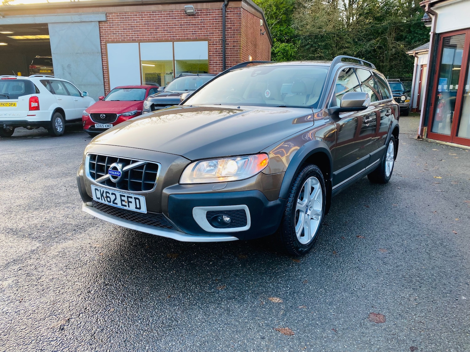 Used Volvo XC70 2012 for sale - 76892350: Photo 4