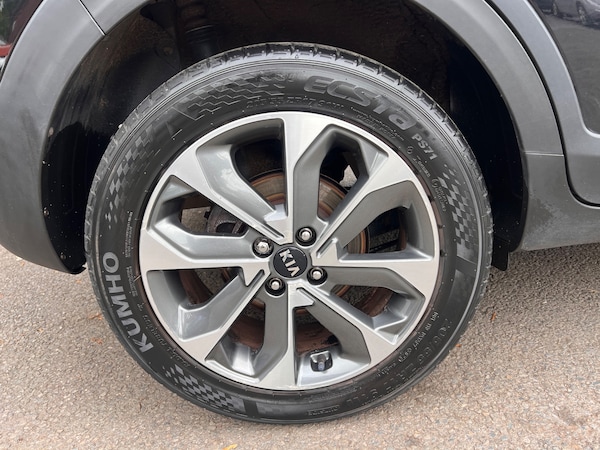 Used Kia Stonic 2018 for sale - 75995634: Photo 14