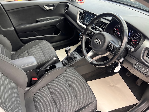 Used Kia Stonic 2018 for sale - 75995634: Photo 17