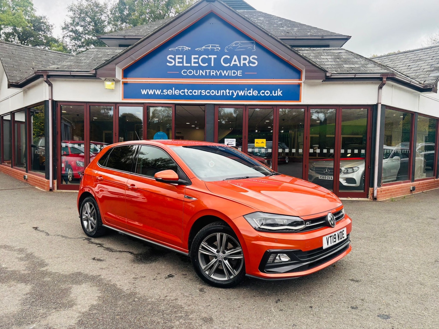 Used Volkswagen Polo 2019 for sale - 76273661: Photo 1