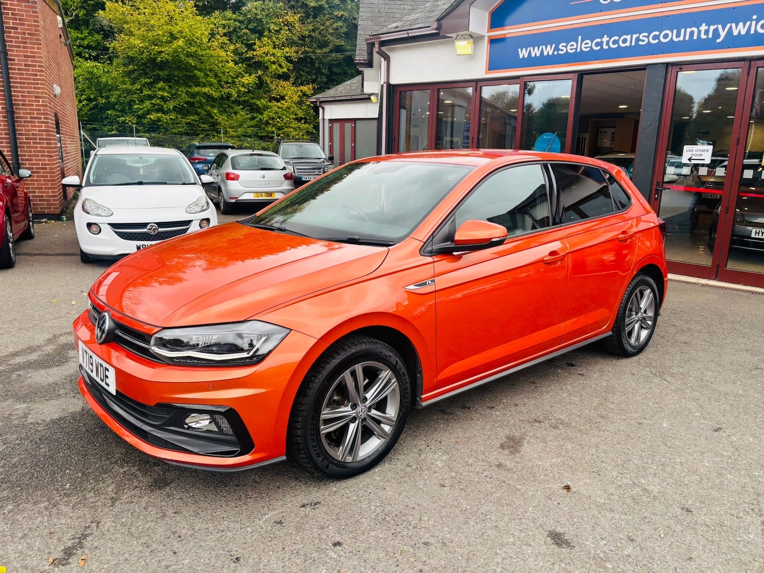 Used Volkswagen Polo 2019 for sale - 76273661: Photo 4