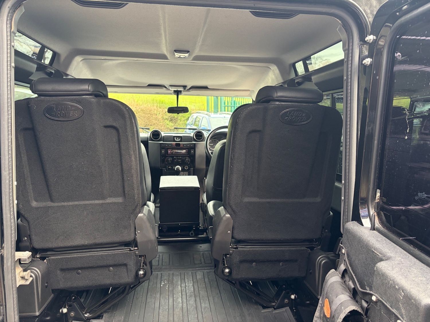 Used Land Rover Defender 90 2012 for sale - 78111681: Photo 21