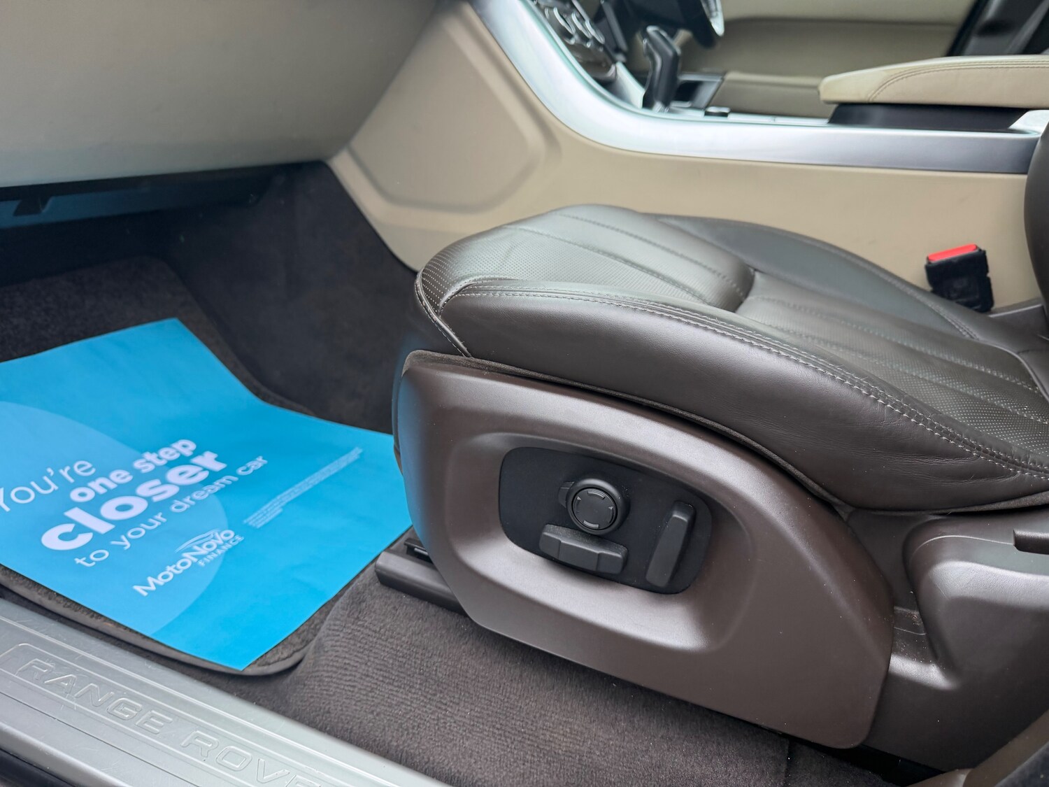 Used Land Rover Range Rover Sport 2016 for sale - 77501930: Photo 39