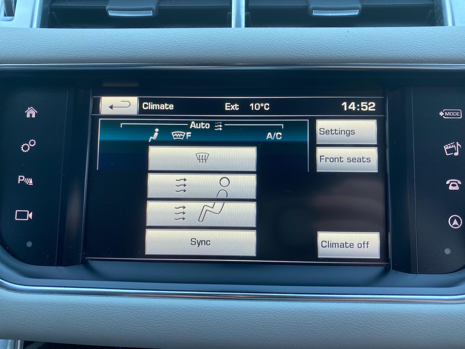 Used Land Rover Range Rover Sport 2015 for sale - 76863077: Photo 26