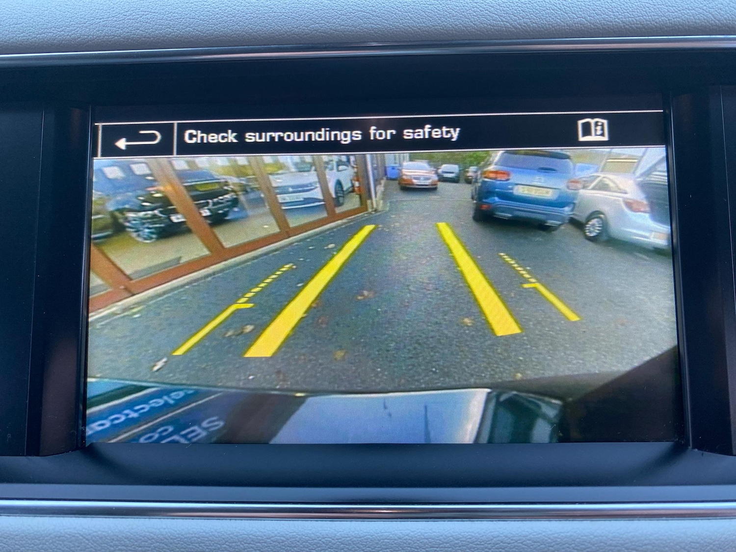 Used Land Rover Range Rover Sport 2015 for sale - 76863077: Photo 28