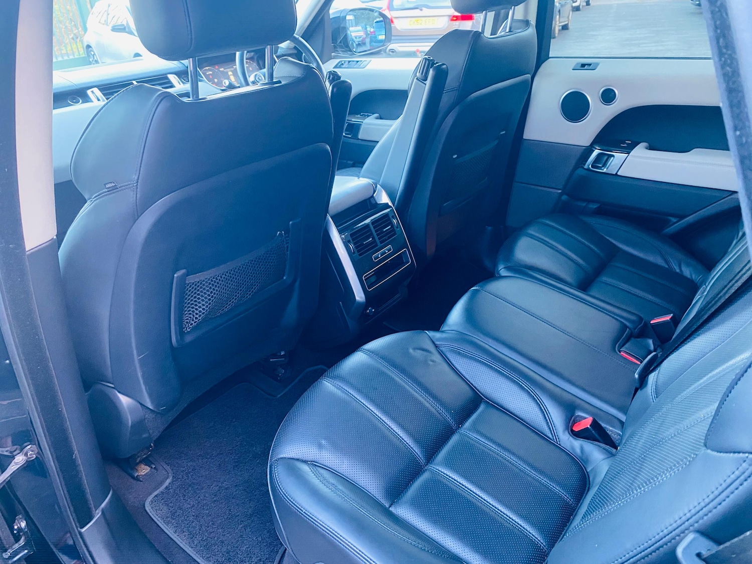 Used Land Rover Range Rover Sport 2015 for sale - 76863077: Photo 32