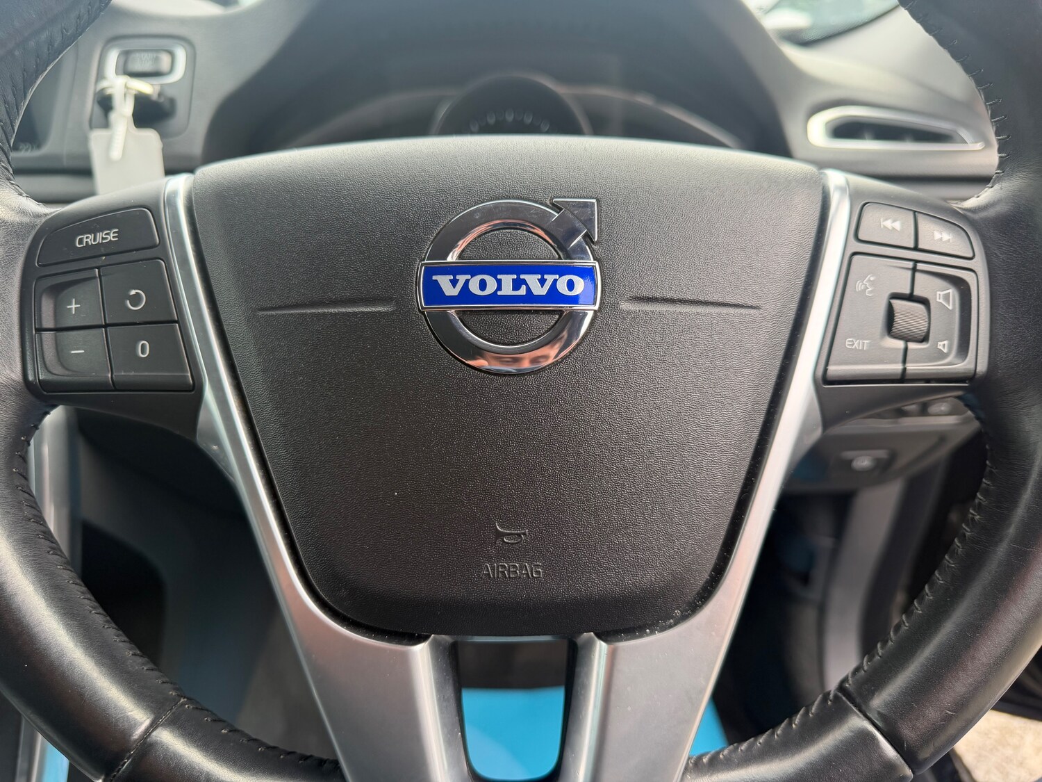 Used Volvo XC70 2015 for sale - 78197224: Photo 13