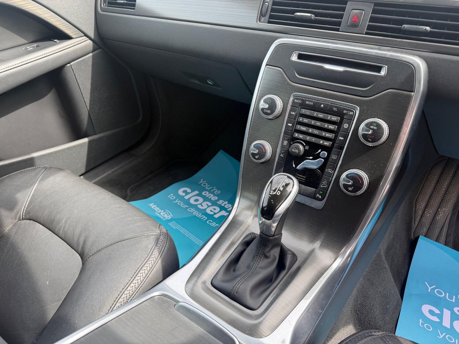 Used Volvo XC70 2015 for sale - 78197224: Photo 17