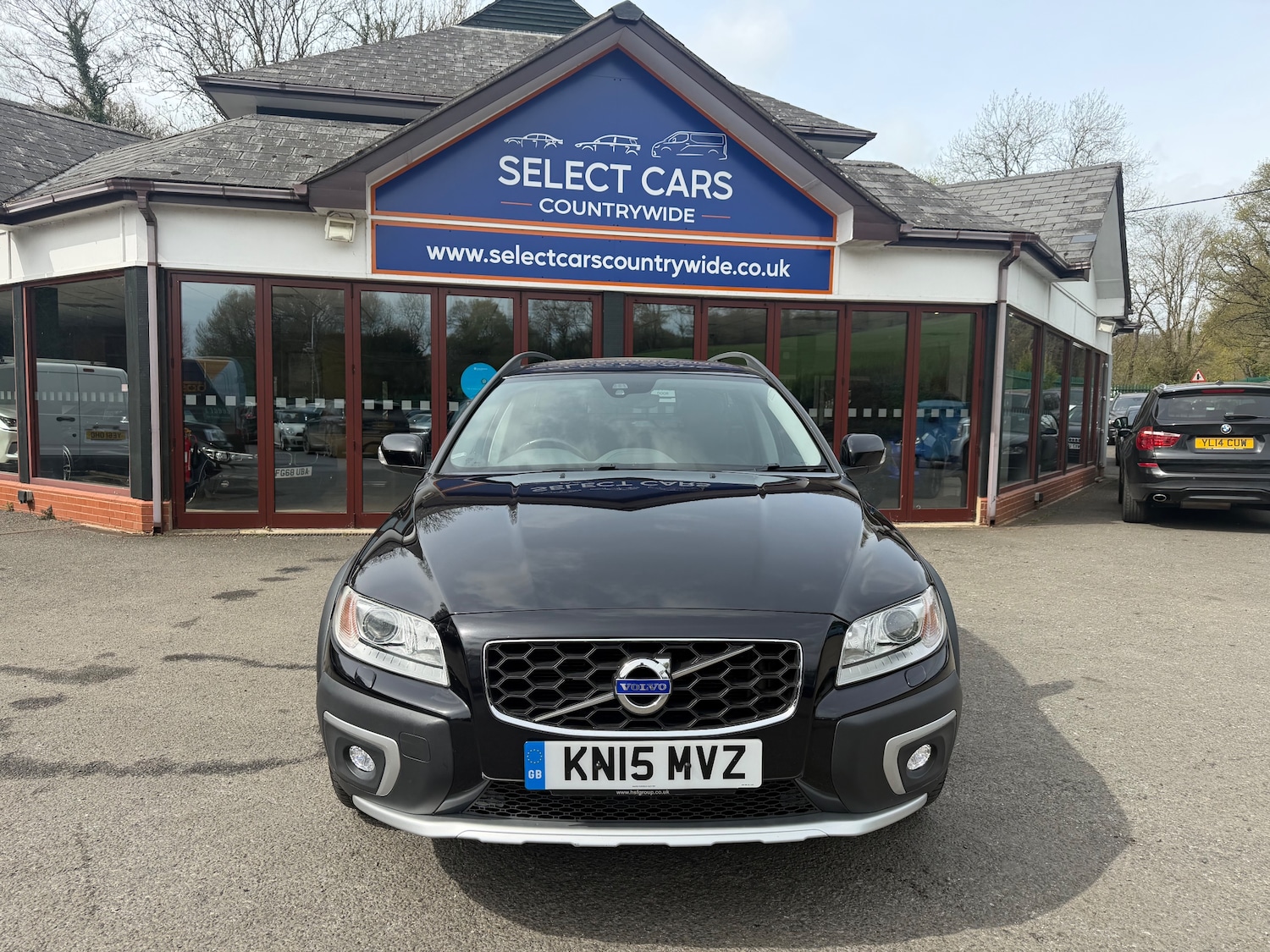 Used Volvo XC70 2015 for sale - 78197224: Photo 3