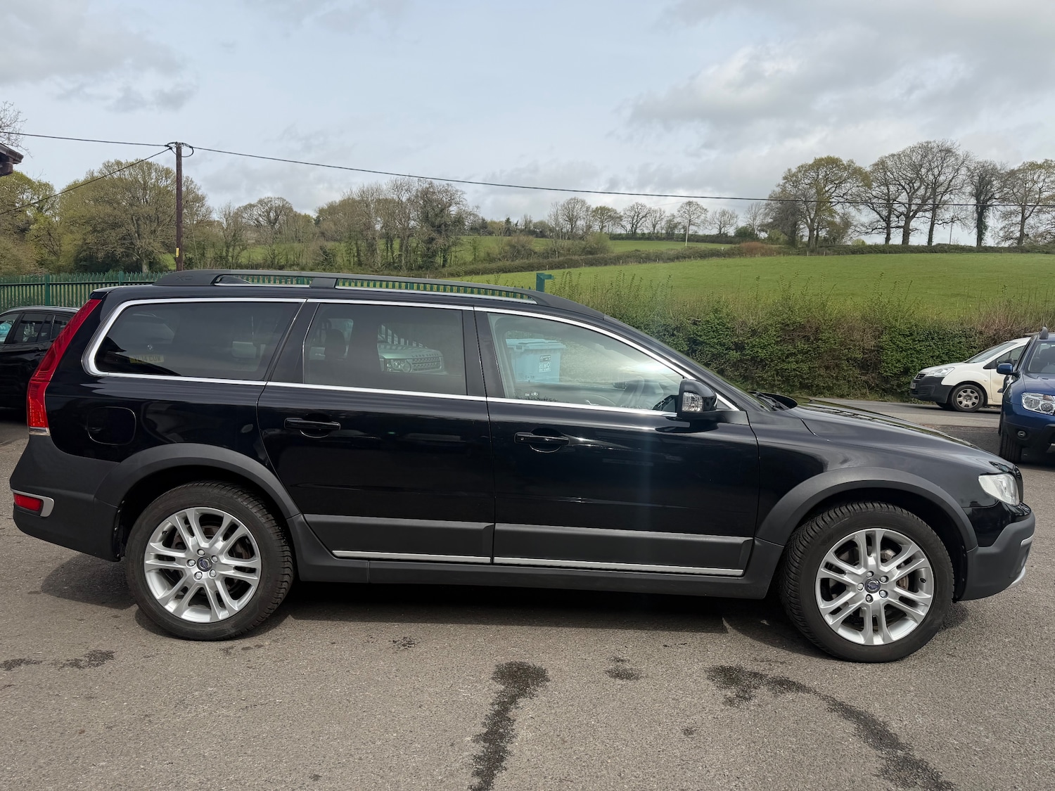 Used Volvo XC70 2015 for sale - 78197224: Photo 9