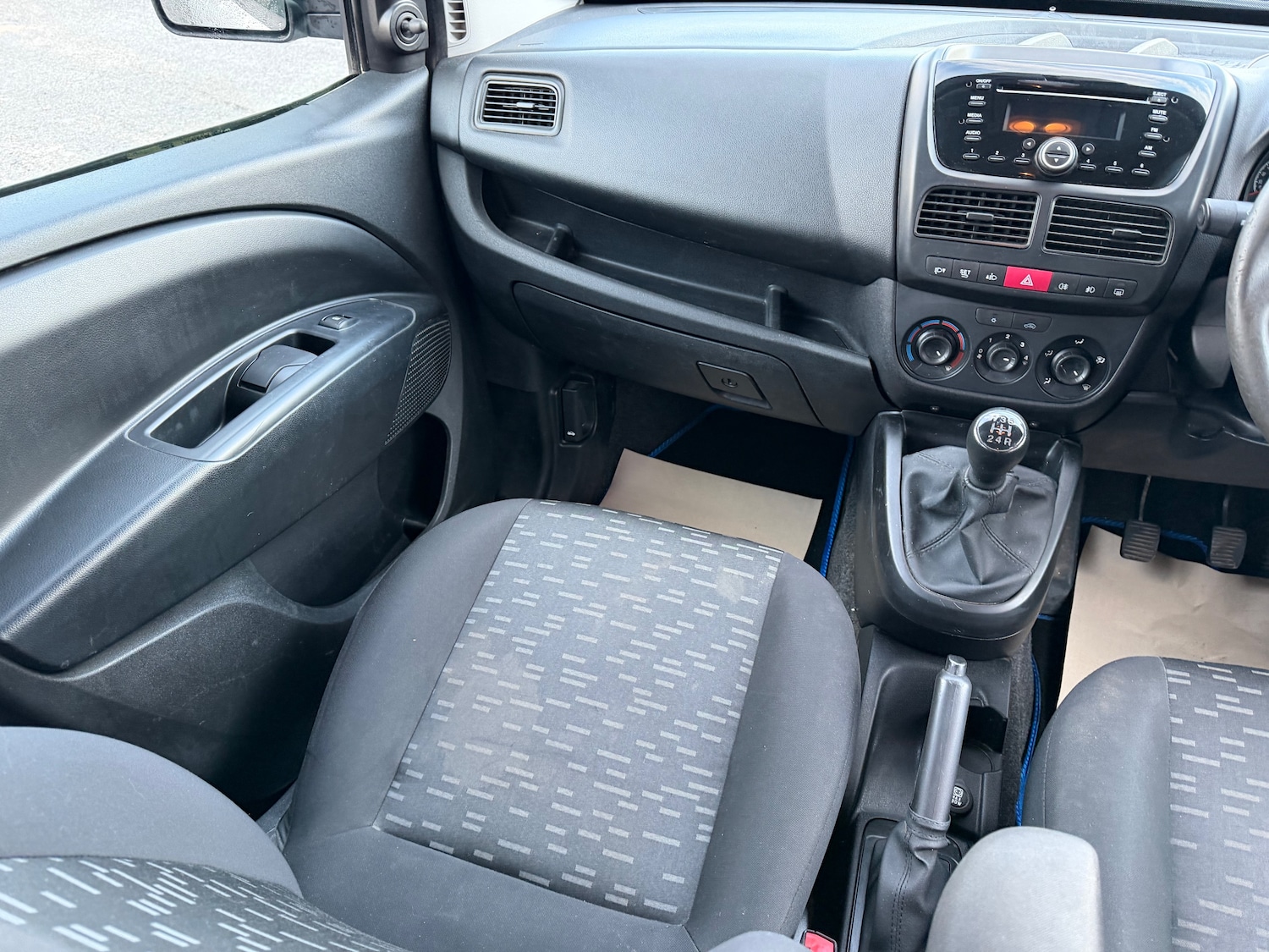 Used Vauxhall Combo 2014 for sale - 77195766: Photo 15