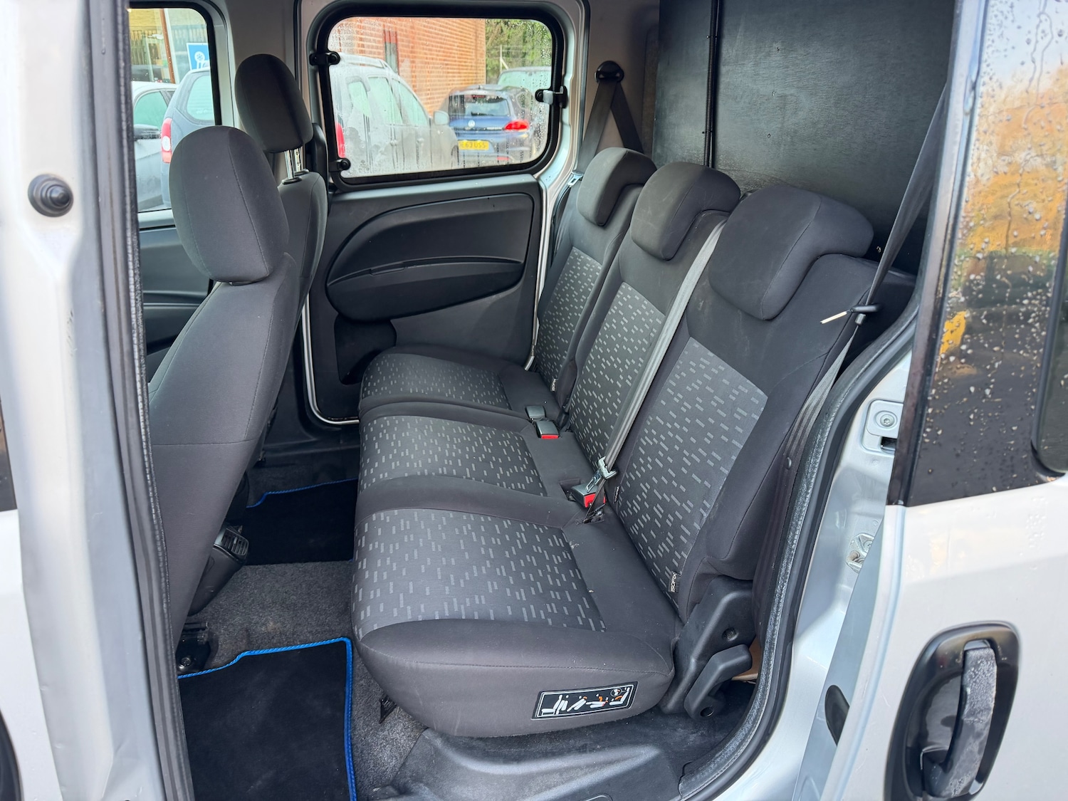 Used Vauxhall Combo 2014 for sale - 77195766: Photo 23