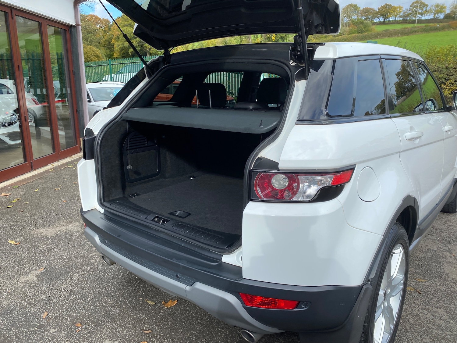Used Land Rover Range Rover Evoque 2012 for sale - 76287963: Photo 12