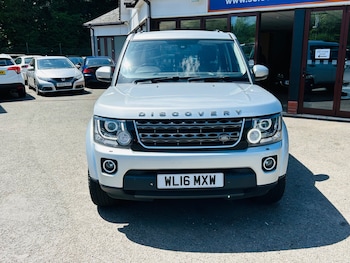 Used Land Rover Discovery 4 2016 for sale - 76274524: Photo 3