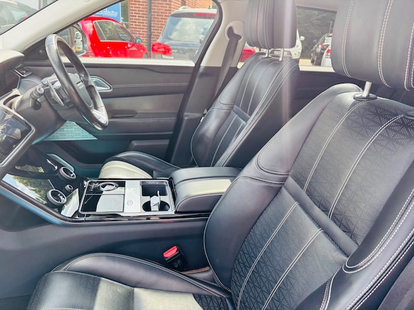 Used Land Rover Range Rover Velar 2018 for sale - 75412762: Photo 9