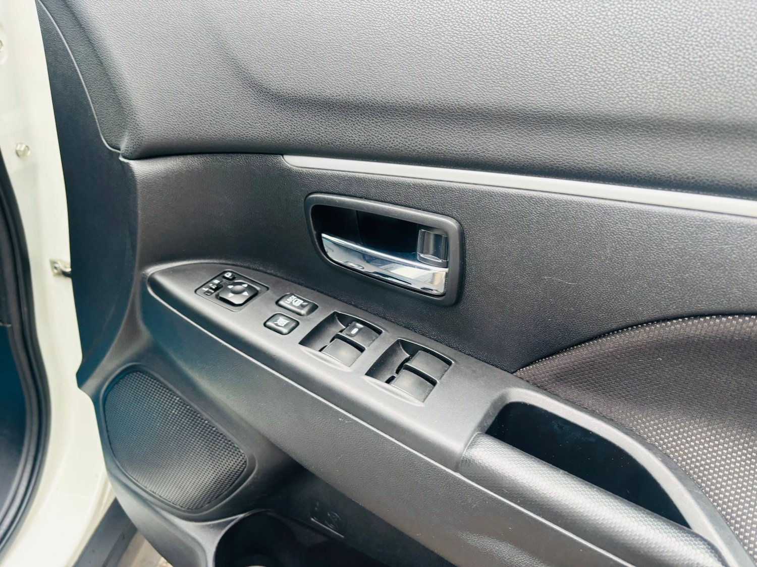 Used Mitsubishi ASX 2010 for sale - 76186919: Photo 24