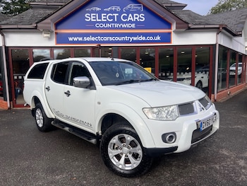 Mitsubishi - L200