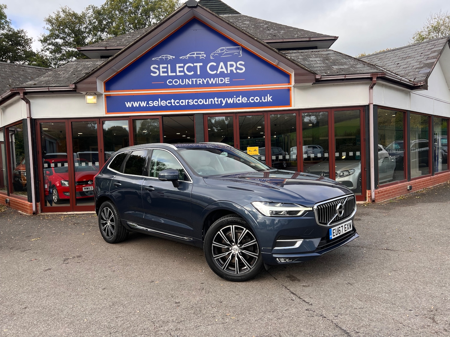 Used Volvo XC60 2017 for sale - 76087274: Photo 1