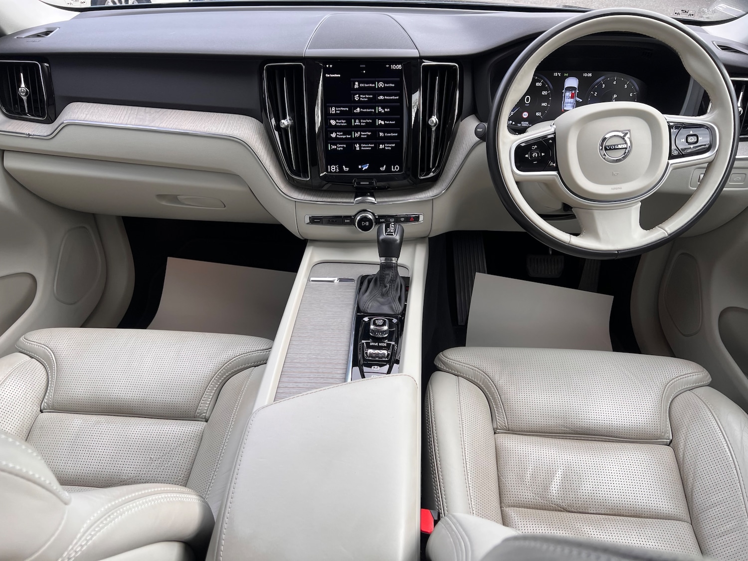 Used Volvo XC60 2017 for sale - 76087274: Photo 19