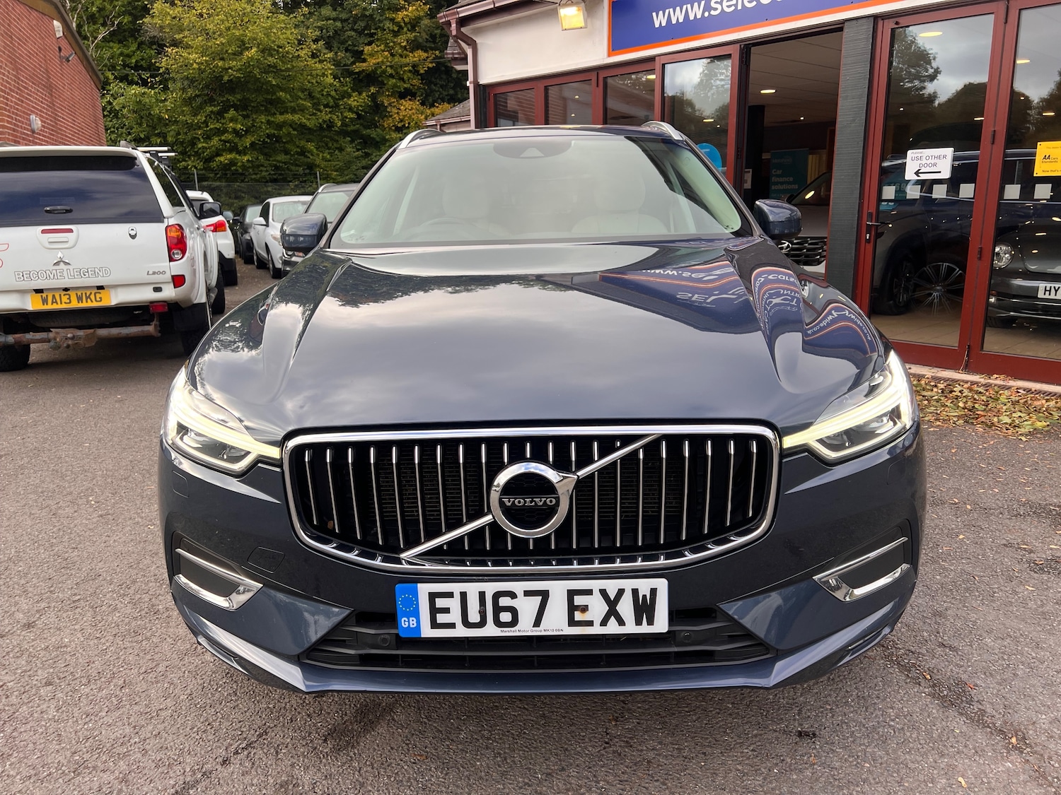 Used Volvo XC60 2017 for sale - 76087274: Photo 3
