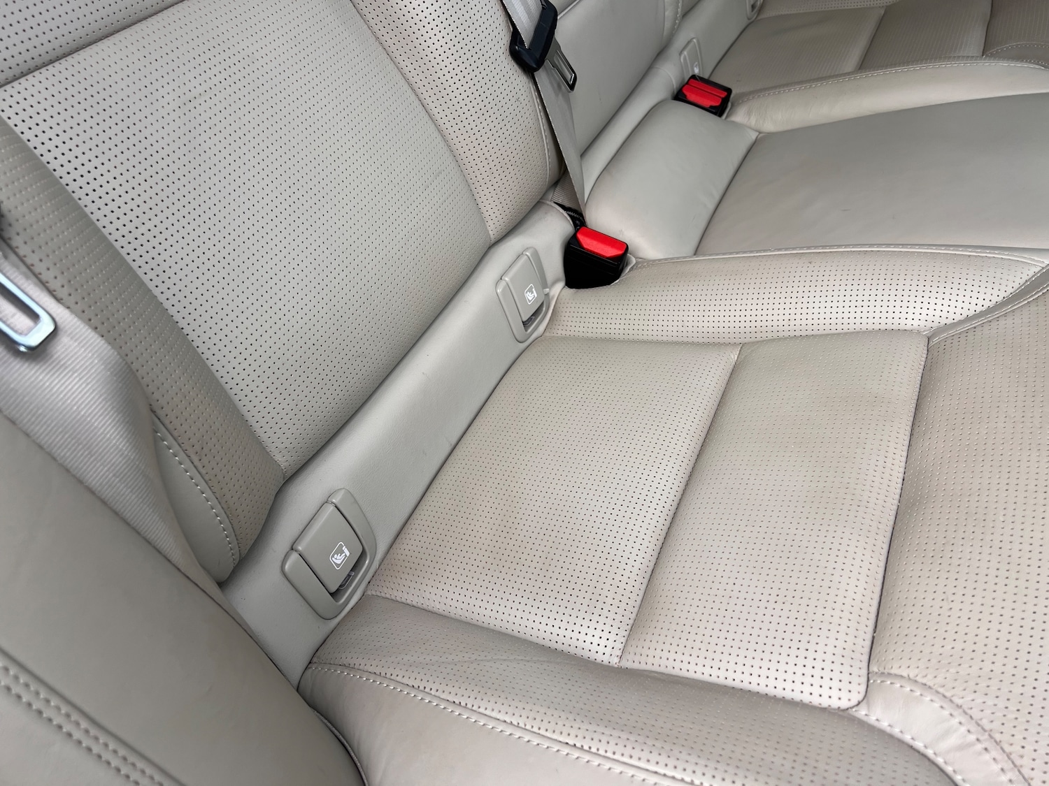 Used Volvo XC60 2017 for sale - 76087274: Photo 33