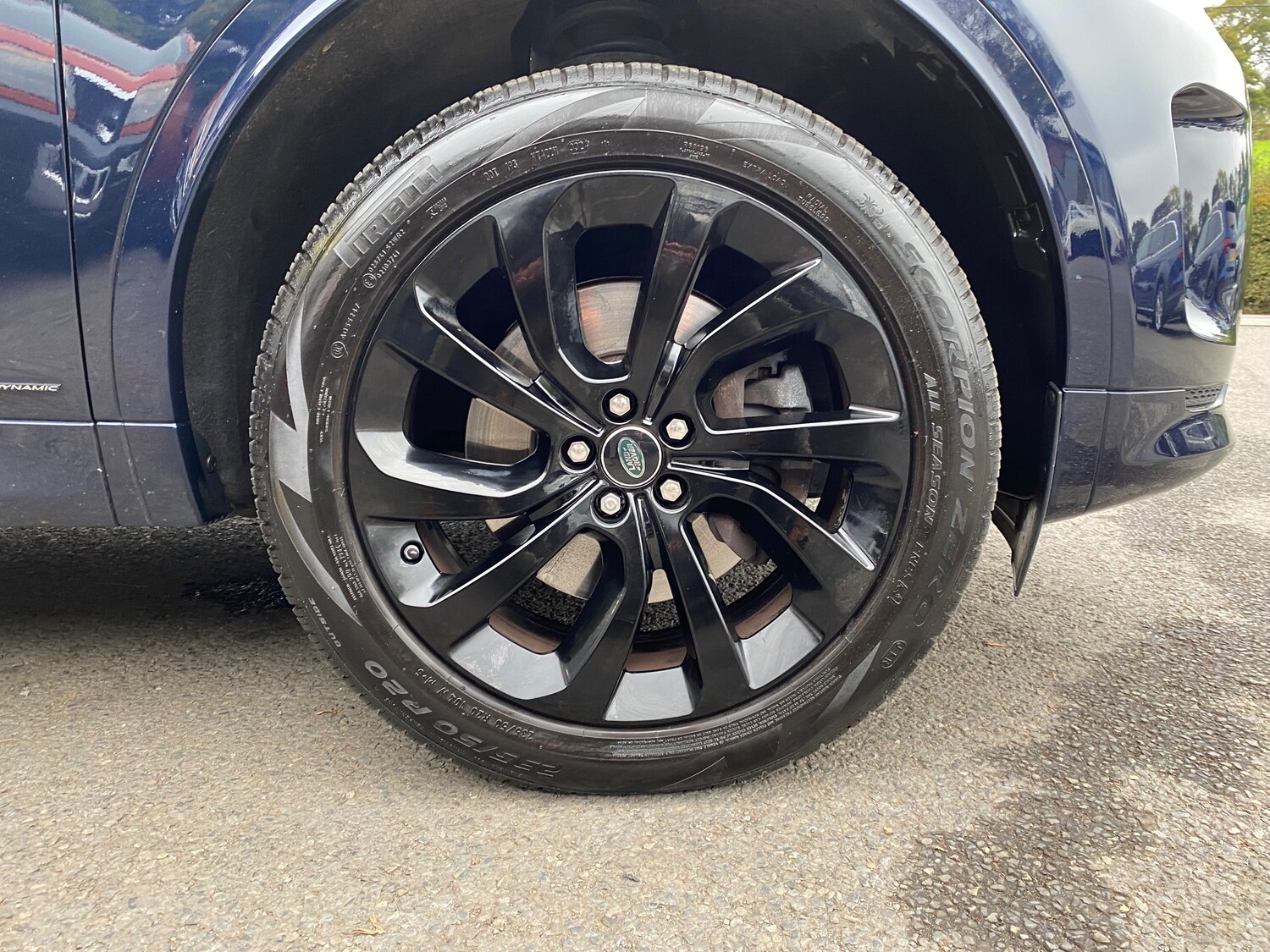 Used Land Rover Discovery Sport 2020 for sale - 76236887: Photo 11