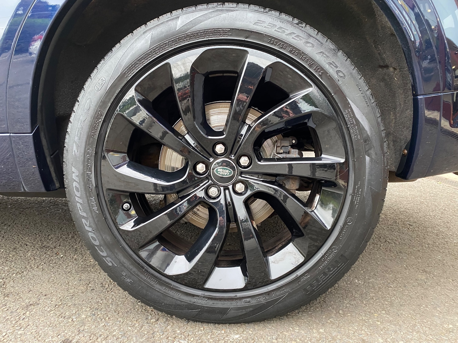 Used Land Rover Discovery Sport 2020 for sale - 76236887: Photo 13