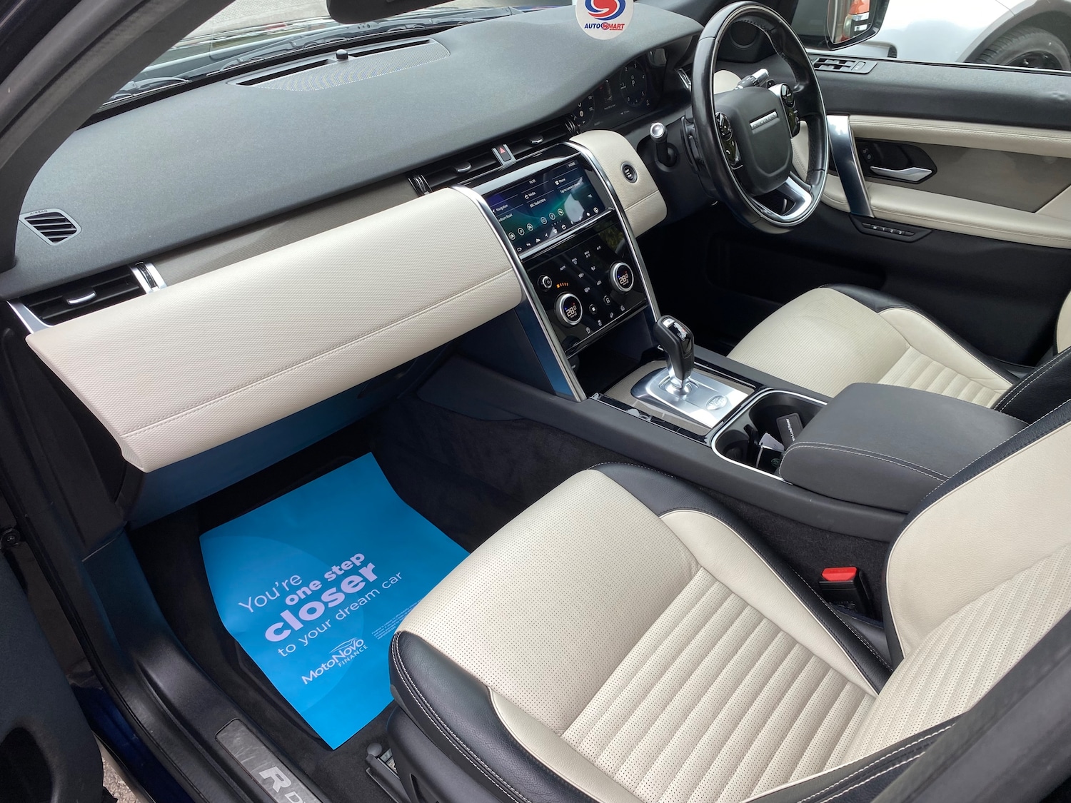 Used Land Rover Discovery Sport 2020 for sale - 76236887: Photo 26