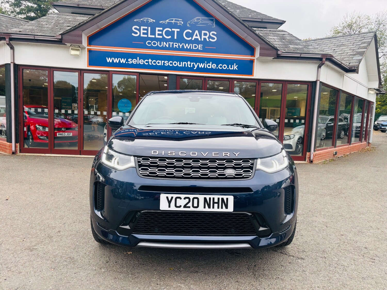 Used Land Rover Discovery Sport 2020 for sale - 76236887: Photo 3