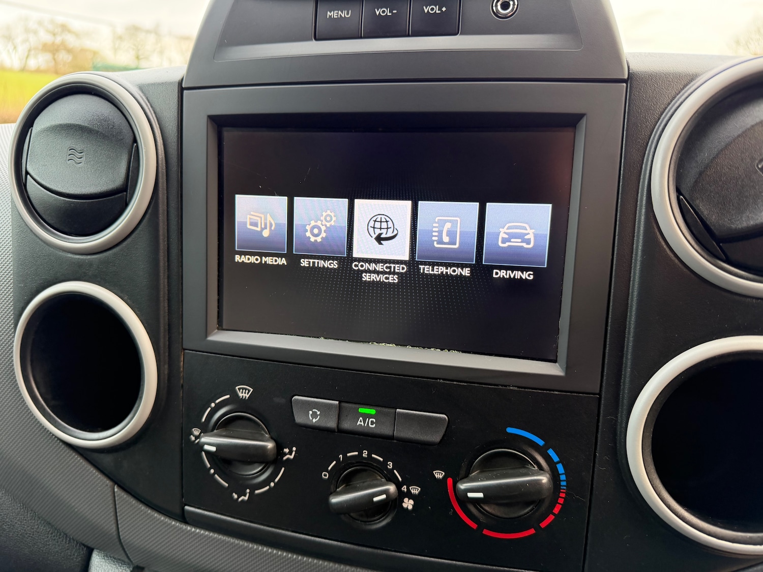 Used Peugeot Partner 2016 for sale - 76739395: Photo 16