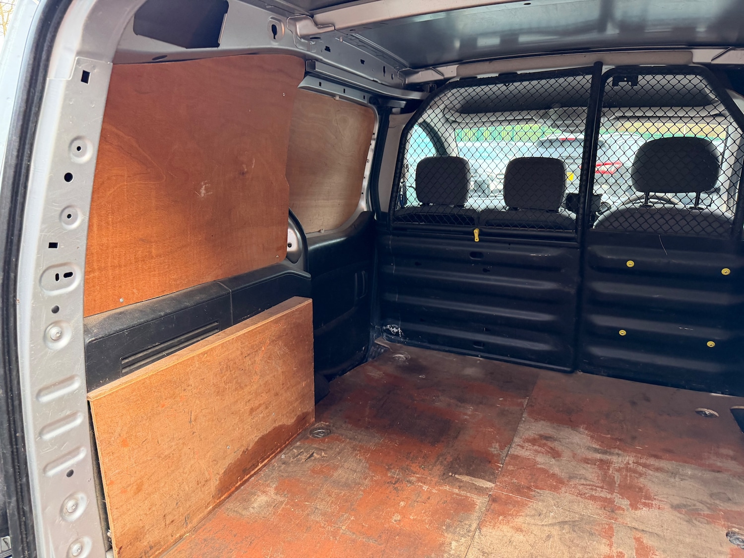 Used Peugeot Partner 2016 for sale - 76739395: Photo 25