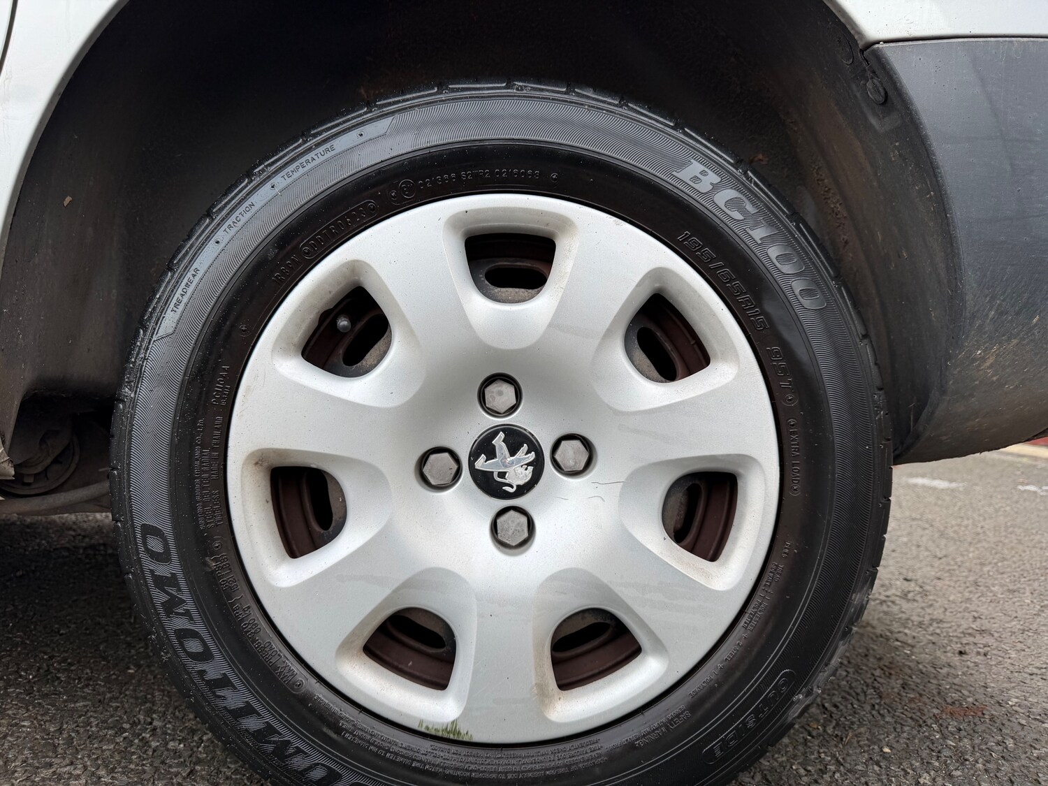 Used Peugeot Partner 2016 for sale - 76739395: Photo 27