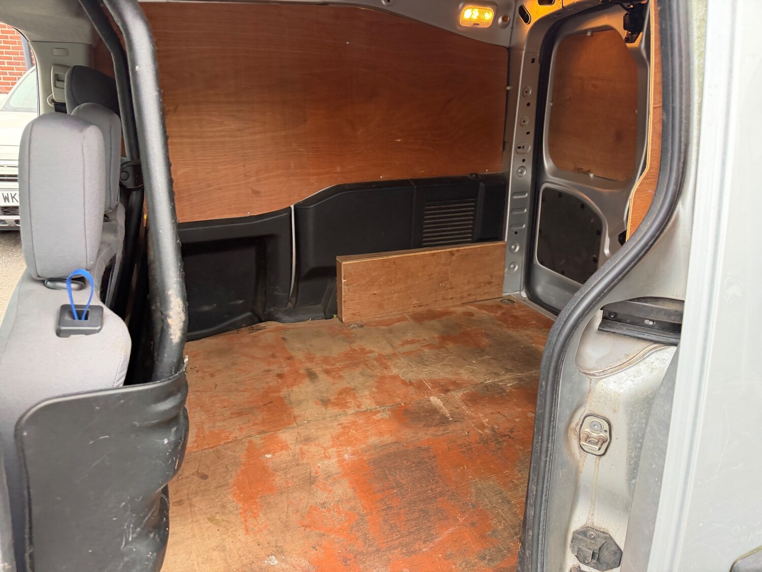 Used Peugeot Partner 2016 for sale - 76739395: Photo 28