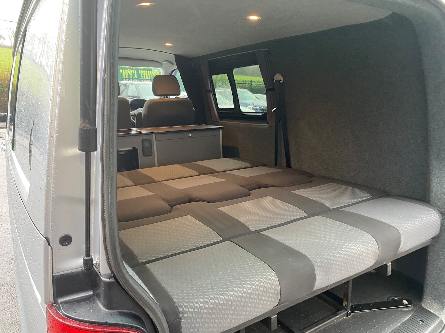 Used Volkswagen Transporter 2013 for sale - 77408871: Photo 8