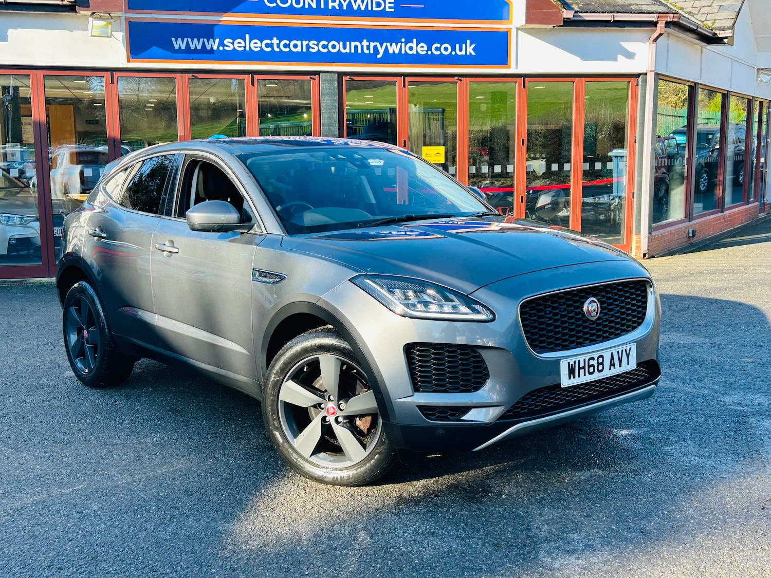 Used Jaguar E-Pace 2018 for sale - 77557331: Photo 13