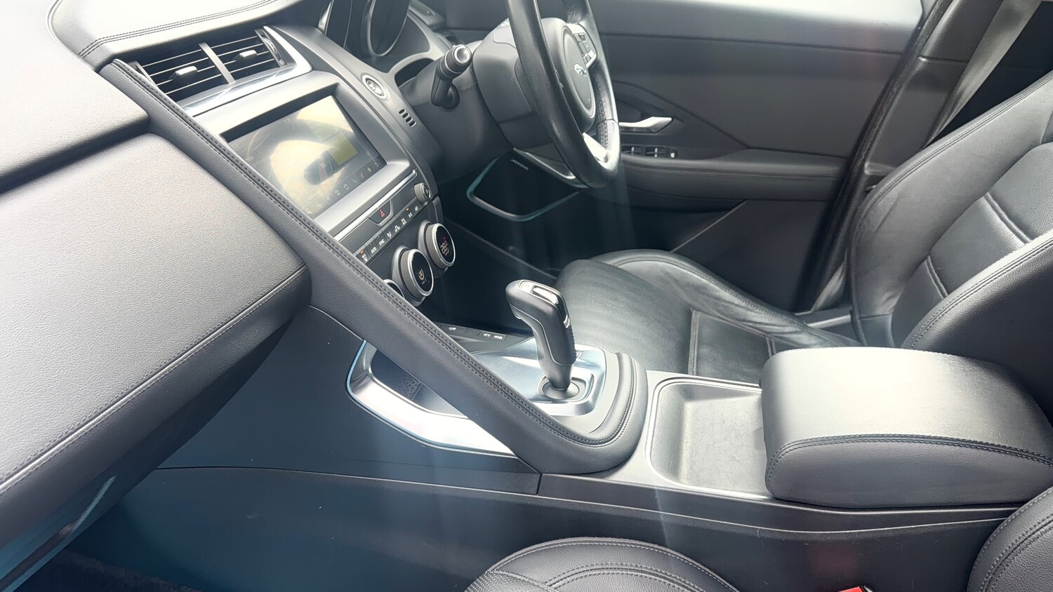 Used Jaguar E-Pace 2018 for sale - 77557331: Photo 36