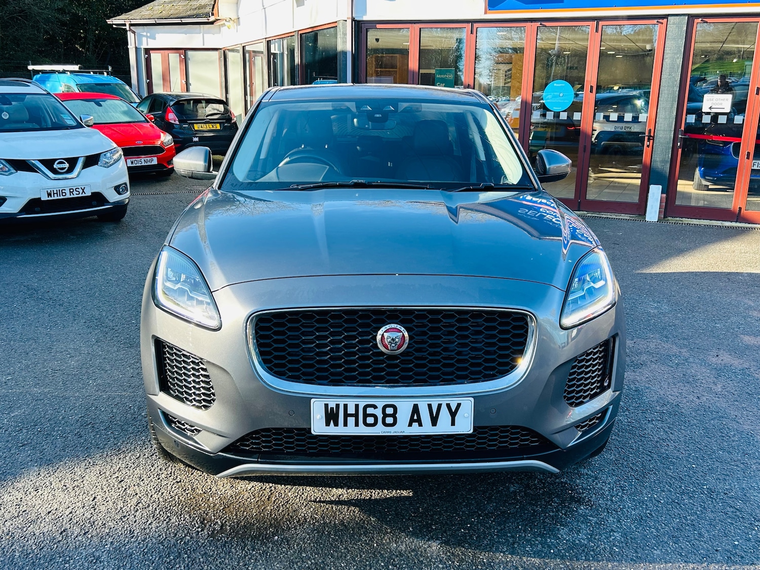 Used Jaguar E-Pace 2018 for sale - 77557331: Photo 4