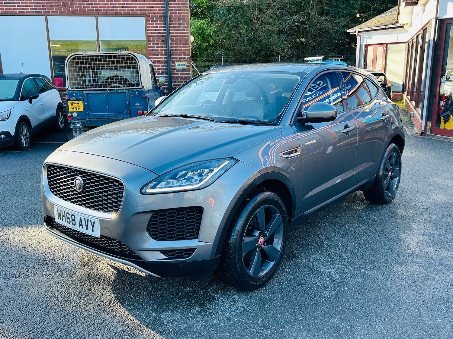 Used Jaguar E-Pace 2018 for sale - 77557331: Photo 5