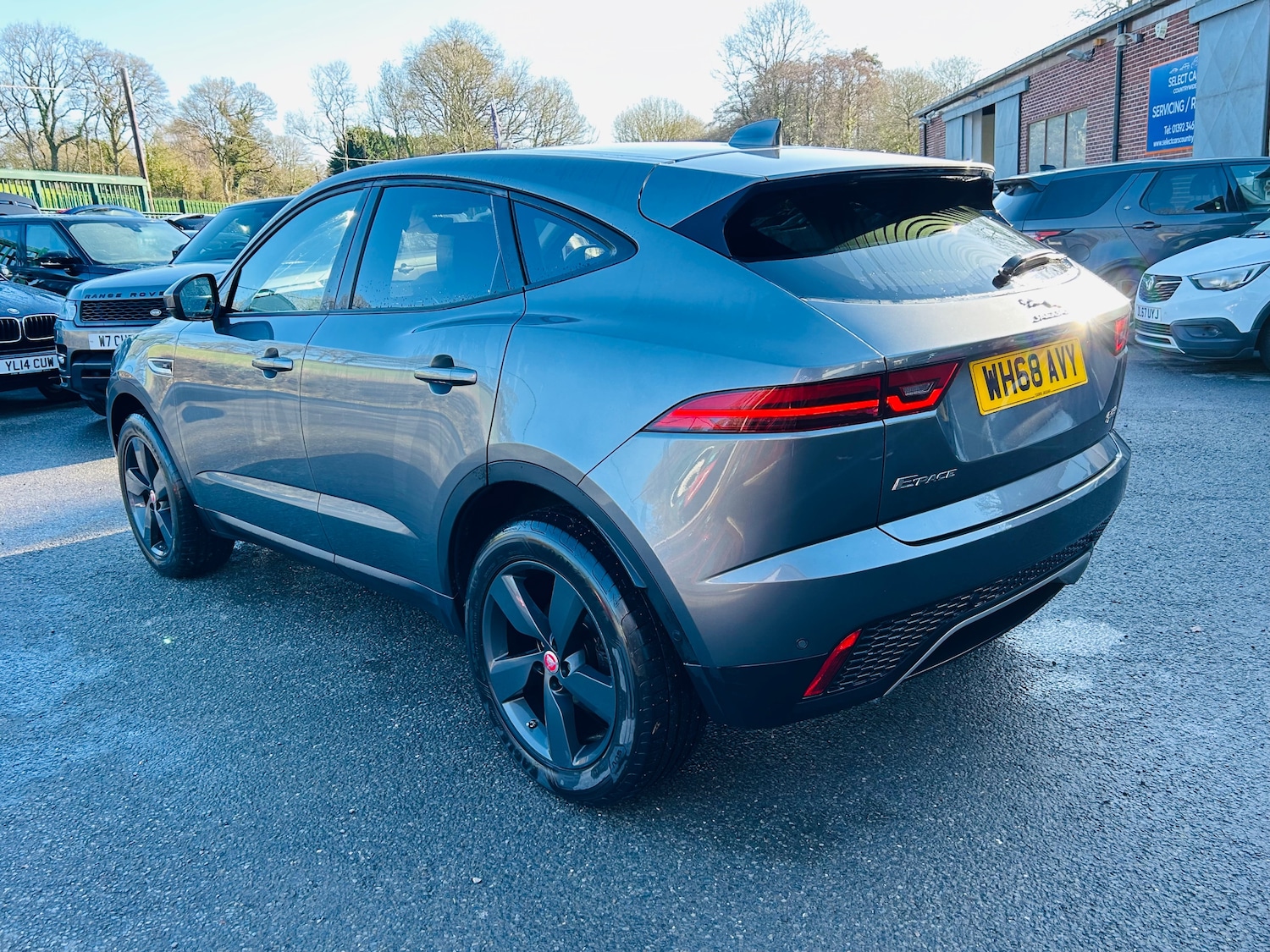 Used Jaguar E-Pace 2018 for sale - 77557331: Photo 6