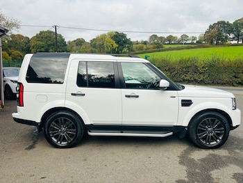 Used Land Rover Discovery 4 2016 for sale - 76274523: Photo 2