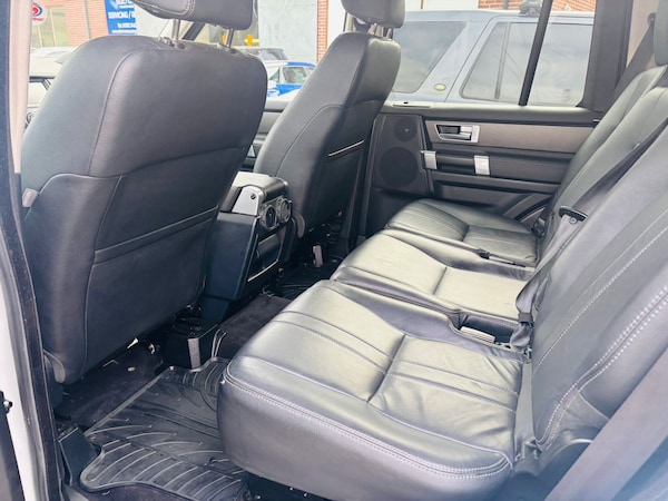 Used Land Rover Discovery 4 2016 for sale - 76274523: Photo 38