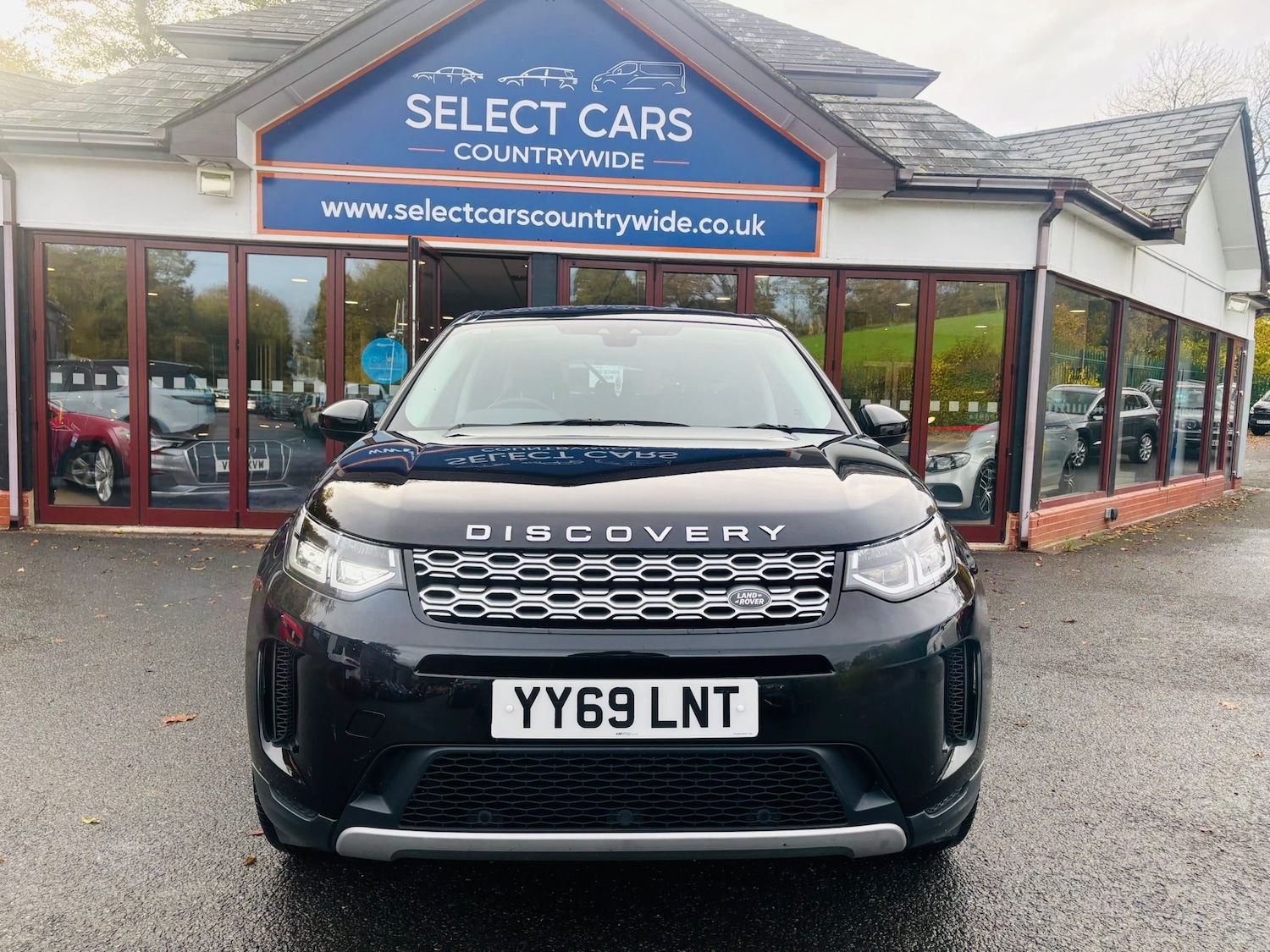 Used Land Rover Discovery Sport 2020 for sale - 76395602: Photo 2