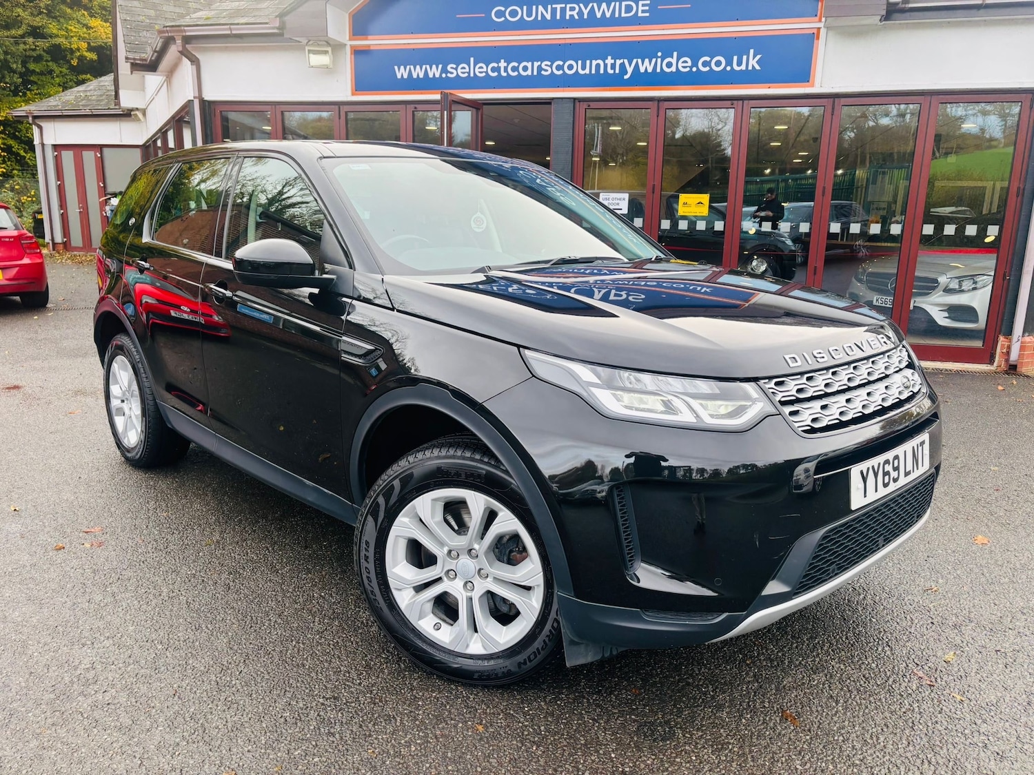 Used Land Rover Discovery Sport 2020 for sale - 76395602: Photo 9
